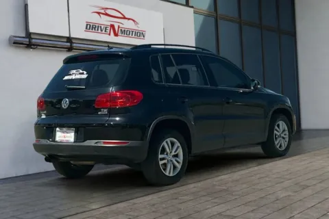 More photos of 2016 Volkswagen Tiguan 2.0T S 4Motion Sport Utility 4D at Drive N-Motion Rio Rancho, NM