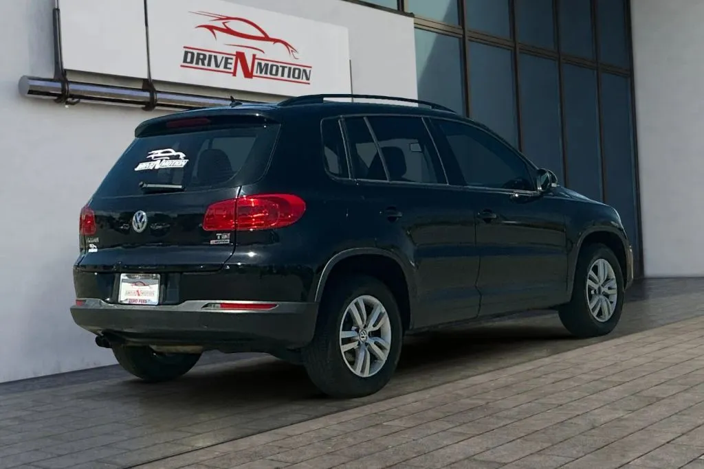 More photos of 2016 Volkswagen Tiguan 2.0T S 4Motion Sport Utility 4D at Drive N-Motion Rio Rancho, NM