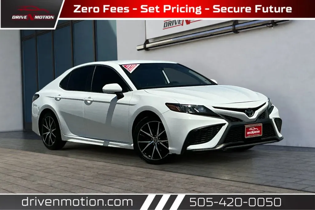 White 2023 Toyota Camry SE Sedan 4D for sale in Rio Rancho, NM