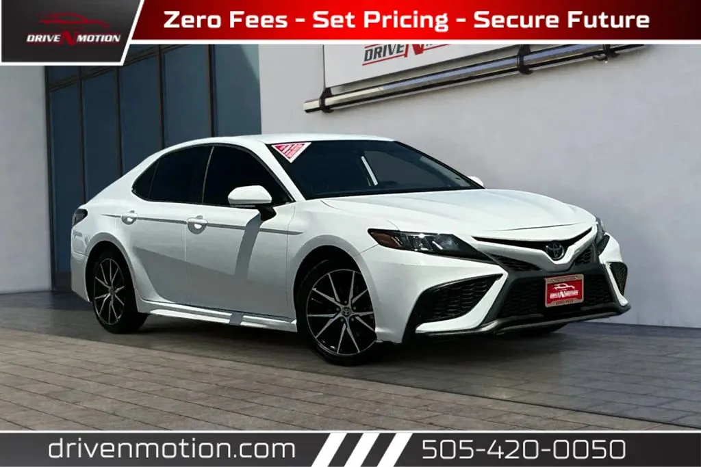 White 2023 Toyota Camry SE Sedan 4D for sale in Rio Rancho, NM