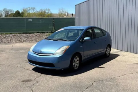 More photos of 2006 Toyota Prius Hatchback 4D at Drive N-Motion Rio Rancho, NM