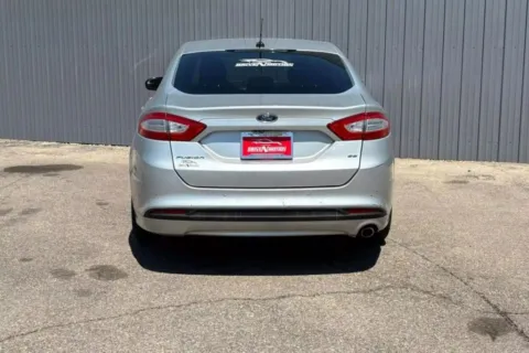 More photos of 2016 Ford Fusion SE Sedan 4D at Drive N-Motion Rio Rancho, NM