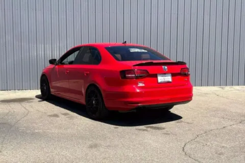 More photos of 2016 Volkswagen Jetta 1.8T Sport Sedan 4D at Drive N-Motion Rio Rancho, NM