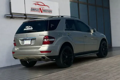 More photos of 2009 Mercedes-Benz M-Class ML 350 Sport Utility 4D at Drive N-Motion Rio Rancho, NM