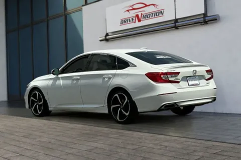 More photos of 2020 Honda Accord Sport Sedan 4D at Drive N-Motion Rio Rancho, NM