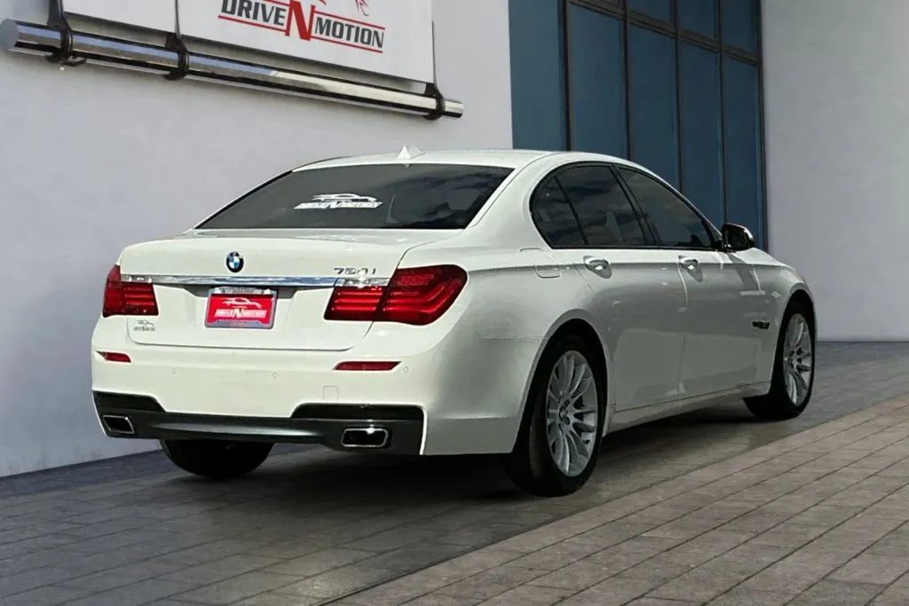 More photos of 2015 BMW 7 Series 750i Sedan 4D at Drive N-Motion Rio Rancho, NM