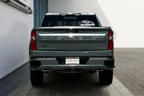More photos of 2021 Chevrolet Silverado 1500 Crew Cab RST Pickup 4D 5 3/4 ft at Drive N-Motion Rio Rancho, NM