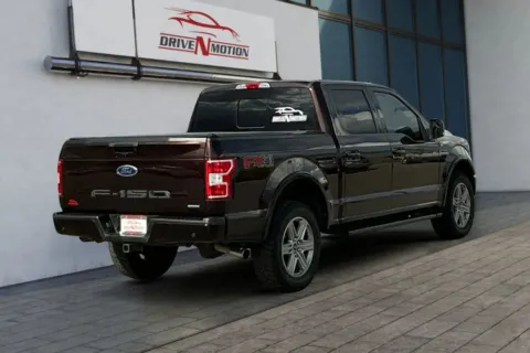 More photos of 2018 Ford F-150 SuperCrew Cab XLT Pickup 4D 5 1/2 ft at Drive N-Motion Rio Rancho, NM