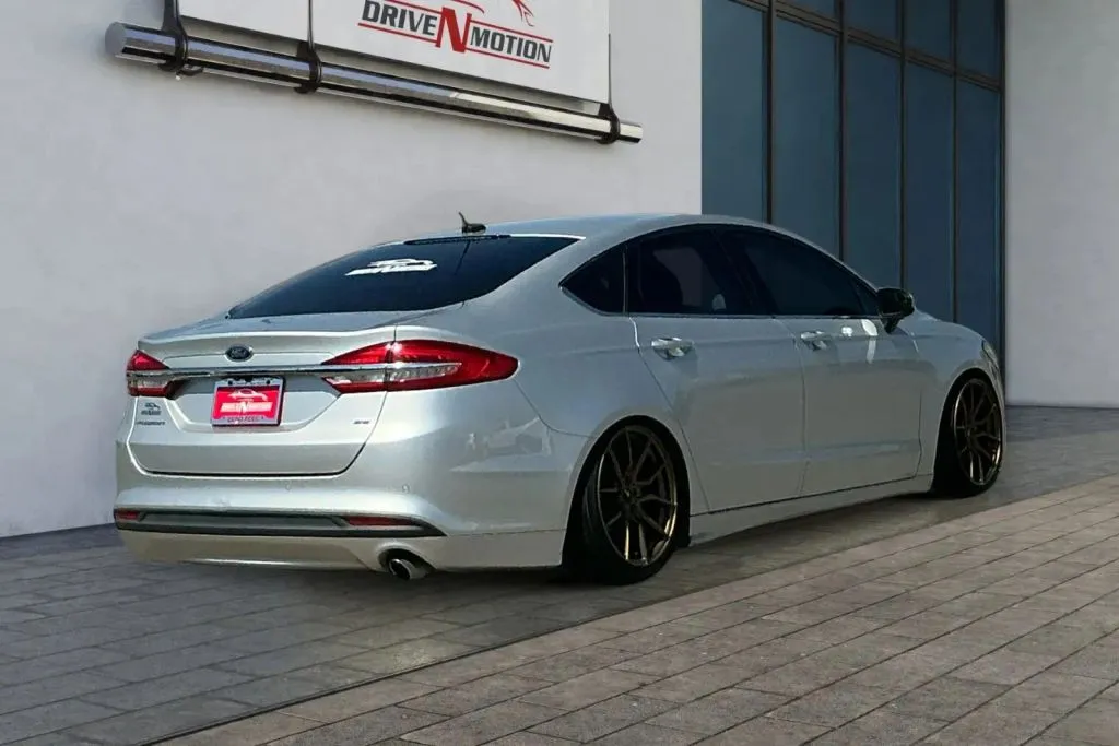 Another view of 2018 Ford Fusion SE Sedan 4D for sale in Rio Rancho, NM at Drive N-Motion Rio Rancho