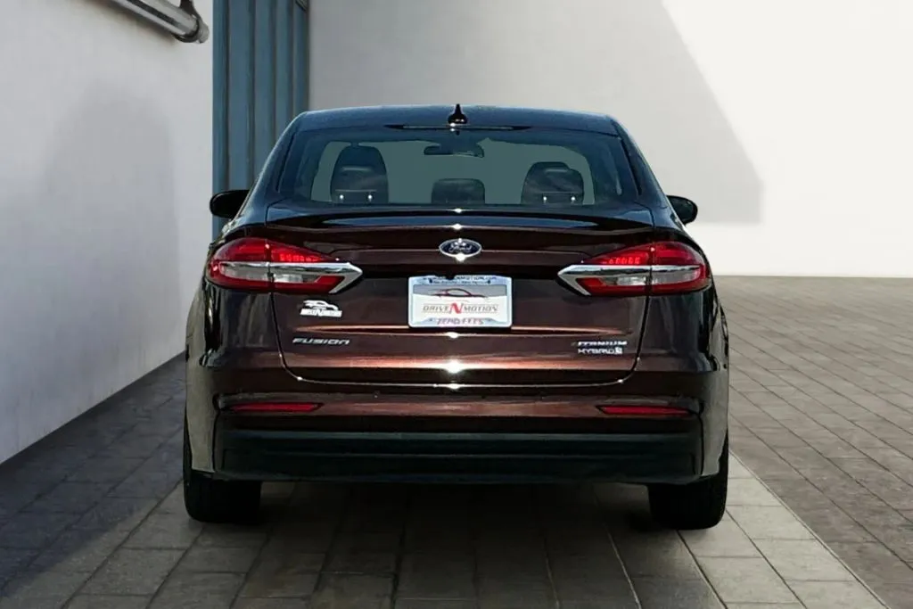 More photos of 2019 Ford Fusion Titanium Hybrid Sedan 4D at Drive N-Motion Rio Rancho, NM