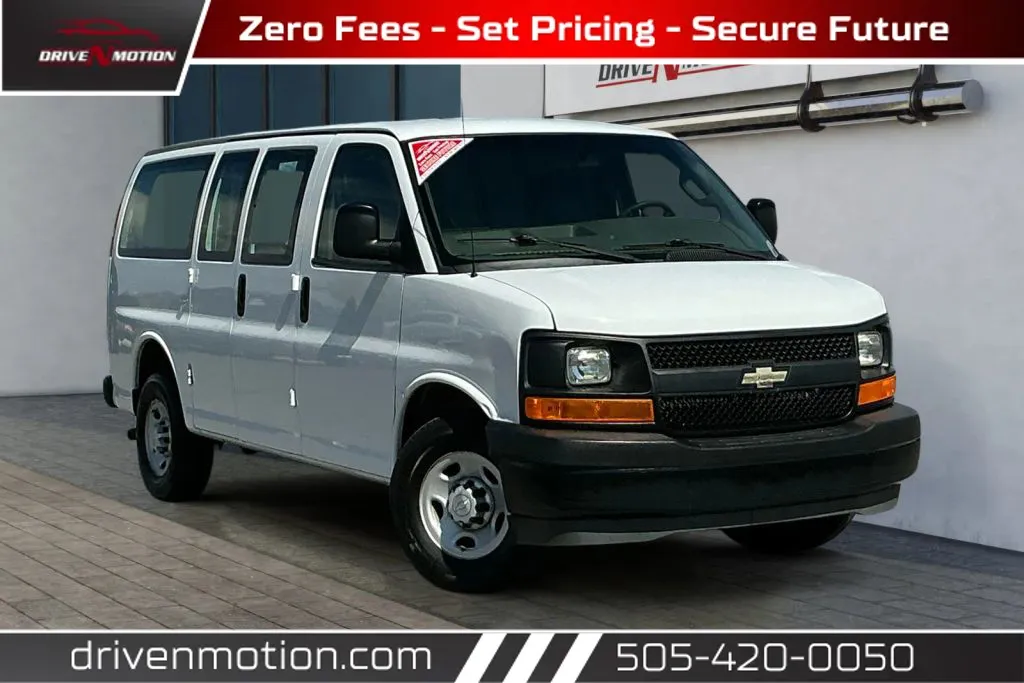 White 2017 Chevrolet Express 2500 Cargo Van 3D for sale in Rio Rancho, NM