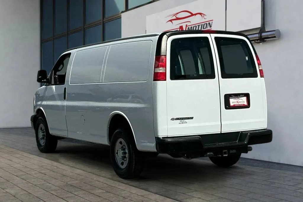 More photos of 2017 Chevrolet Express 2500 Cargo Van 3D at Drive N-Motion Rio Rancho, NM