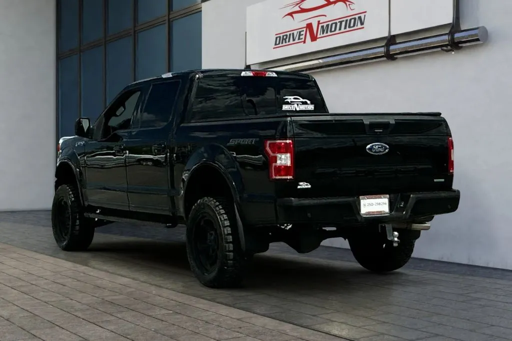 More photos of 2018 Ford F-150 SuperCrew Cab XLT Pickup 4D 5 1/2 ft at Drive N-Motion Rio Rancho, NM