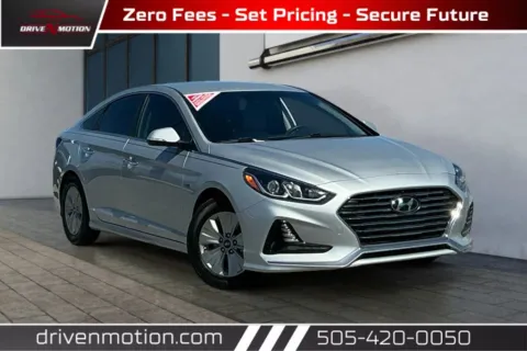 Silver 2019 Hyundai Sonata Hybrid SE Sedan 4D for sale in Rio Rancho, NM