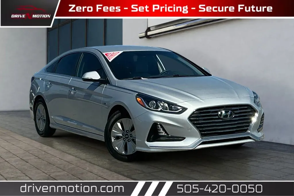 Silver 2019 Hyundai Sonata Hybrid SE Sedan 4D for sale in Rio Rancho, NM