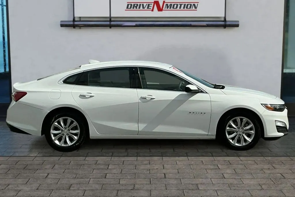Another view of 2021 Chevrolet Malibu LT Sedan 4D for sale in Rio Rancho, NM at Drive N-Motion Rio Rancho