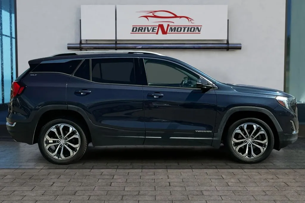 Another view of 2019 GMC Terrain SLT Sport Utility 4D for sale in Rio Rancho, NM at Drive N-Motion Rio Rancho