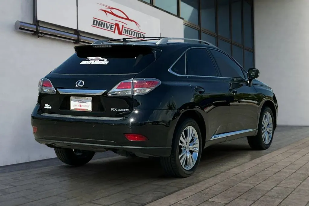 More photos of 2013 Lexus RX 450h Sport Utility 4D at Drive N-Motion Rio Rancho, NM