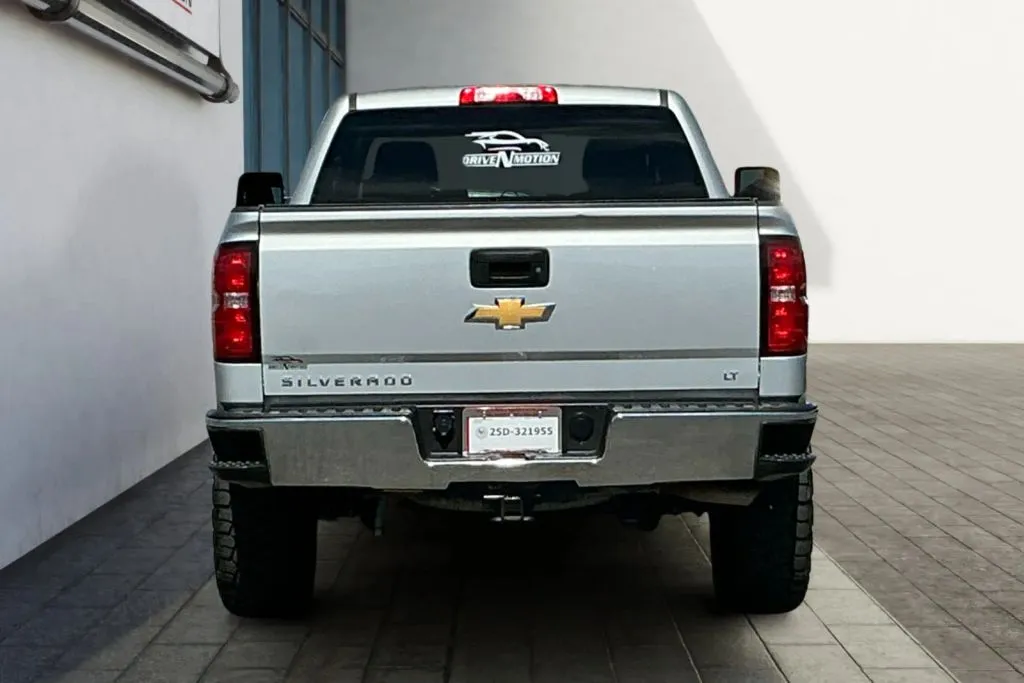 More photos of 2018 Chevrolet Silverado 1500 Double Cab LT Pickup 4D 6 1/2 ft at Drive N-Motion Rio Rancho, NM