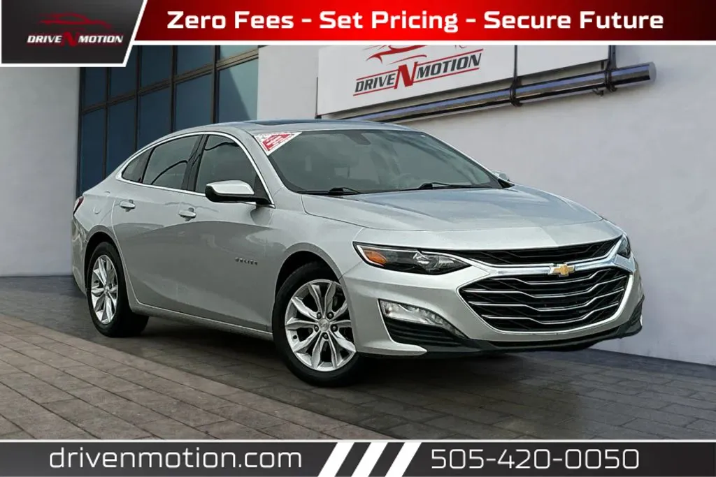 Silver 2021 Chevrolet Malibu LT Sedan 4D for sale in Rio Rancho, NM