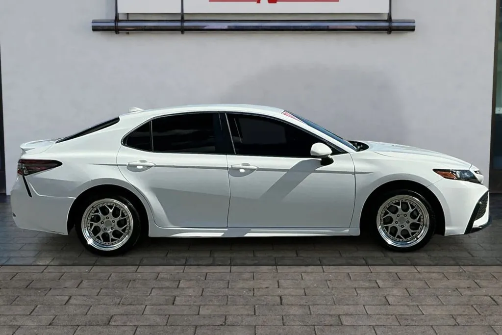 Another view of 2021 Toyota Camry SE Sedan 4D for sale in Rio Rancho, NM at Drive N-Motion Rio Rancho