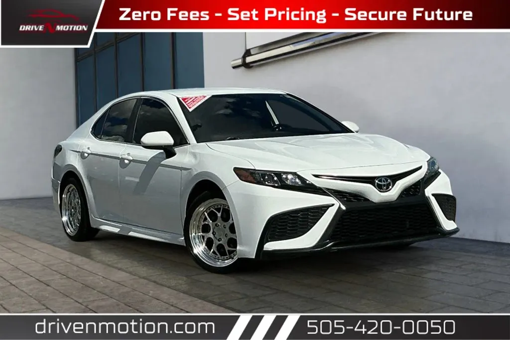 White 2021 Toyota Camry SE Sedan 4D for sale in Rio Rancho, NM