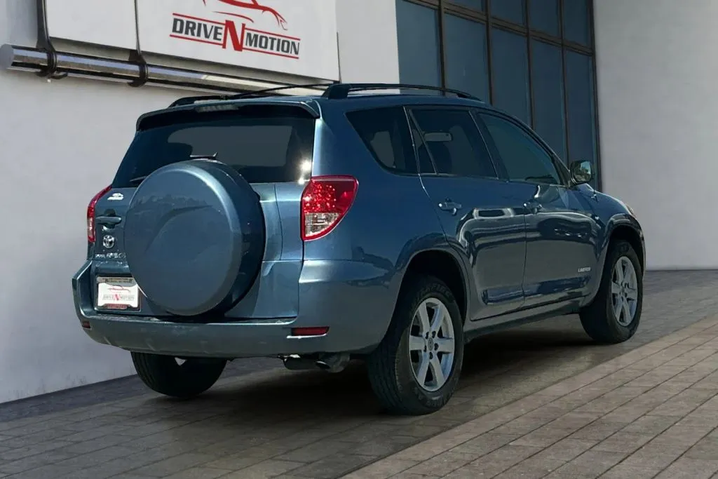 More photos of 2007 Toyota RAV4 Limited Sport Utility 4D at Drive N-Motion Rio Rancho, NM