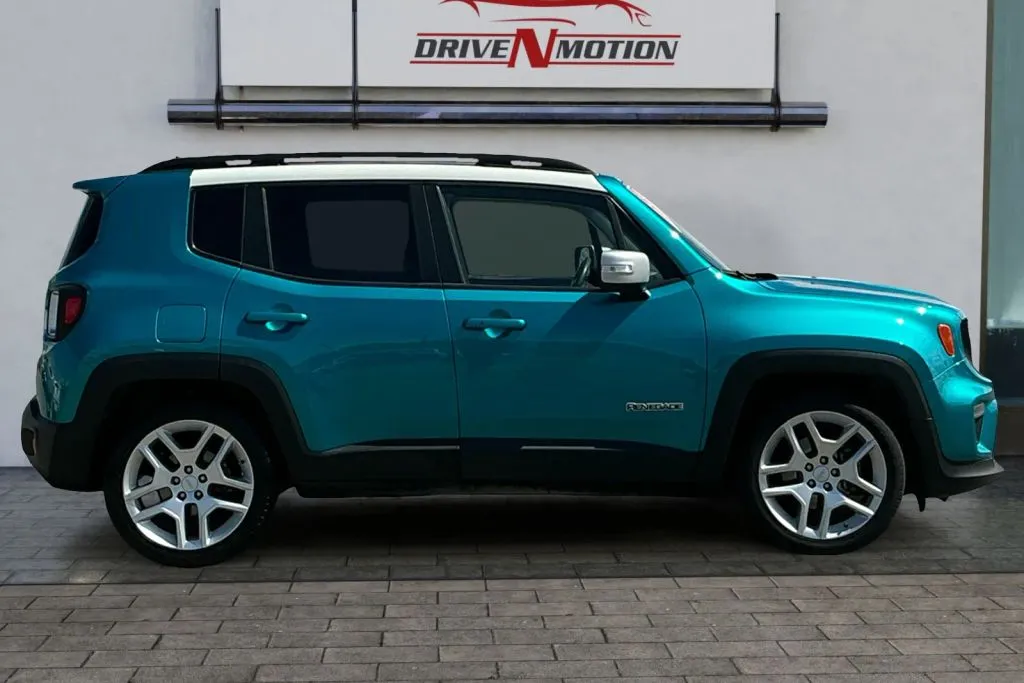 Another view of 2021 Jeep Renegade Latitude Sport Utility 4D for sale in Rio Rancho, NM at Drive N-Motion Rio Rancho