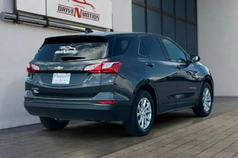 More photos of 2021 Chevrolet Equinox LS Sport Utility 4D at Drive N-Motion Rio Rancho, NM