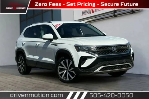 White 2023 Volkswagen Taos SE Sport Utility 4D for sale in Rio Rancho, NM