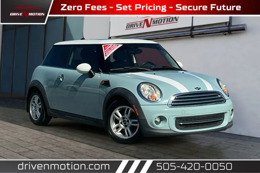 Blue 2013 MINI Hardtop Cooper Hatchback 2D for sale in Rio Rancho, NM