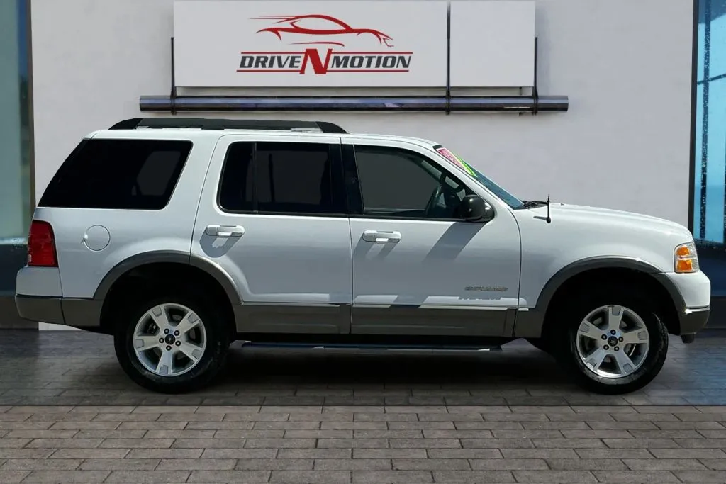 Another view of 2005 Ford Explorer XLT Sport Utility 4D for sale in Rio Rancho, NM at Drive N-Motion Rio Rancho