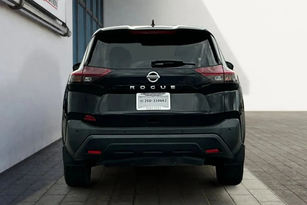 More photos of 2021 Nissan Rogue S Sport Utility 4D at Drive N-Motion Rio Rancho, NM