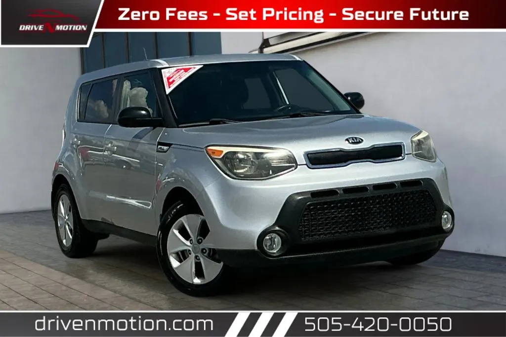Silver 2015 Kia Soul Wagon 4D for sale in Rio Rancho, NM