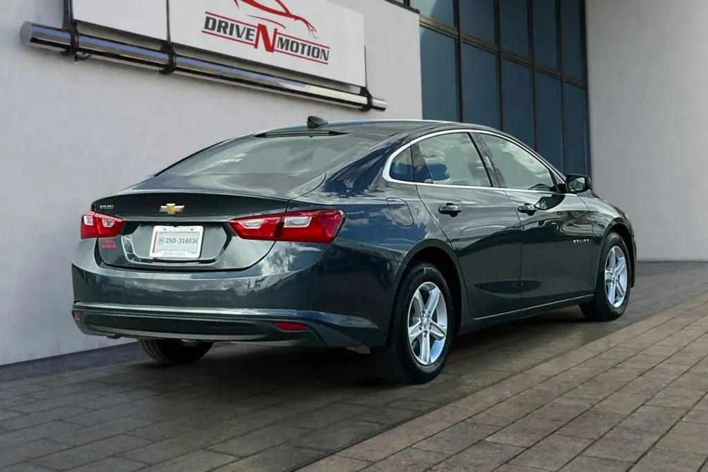 More photos of 2020 Chevrolet Malibu LS Sedan 4D at Drive N-Motion Rio Rancho, NM