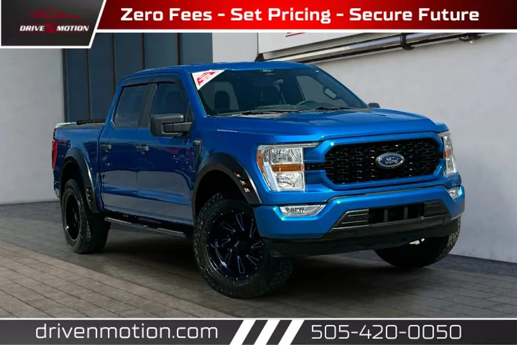 Blue 2021 Ford F-150 SuperCrew Cab XL Pickup 4D 5 1/2 ft for sale in Rio Rancho, NM