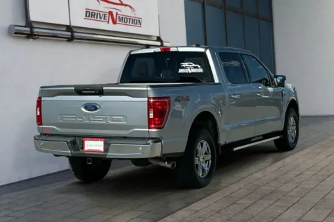 More photos of 2022 Ford F-150 SuperCrew Cab XLT Pickup 4D 5 1/2 ft at Drive N-Motion Rio Rancho, NM