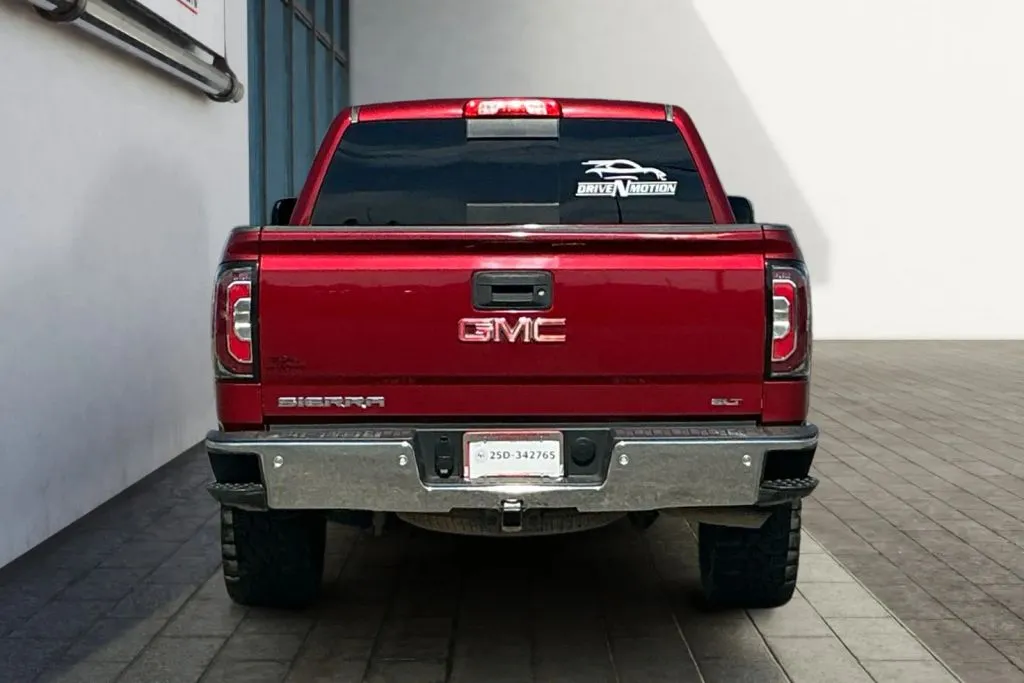 More photos of 2018 GMC Sierra 1500 Crew Cab SLT Pickup 4D 5 3/4 ft at Drive N-Motion Rio Rancho, NM