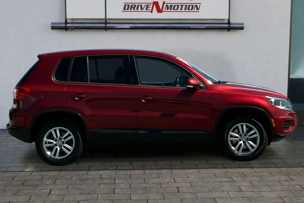 Another view of 2013 Volkswagen Tiguan 2.0T S 4Motion Sport Utility 4D for sale in Rio Rancho, NM at Drive N-Motion Rio Rancho