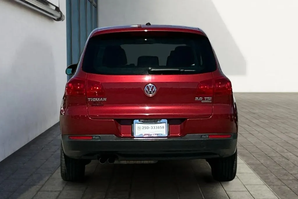 More photos of 2013 Volkswagen Tiguan 2.0T S 4Motion Sport Utility 4D at Drive N-Motion Rio Rancho, NM