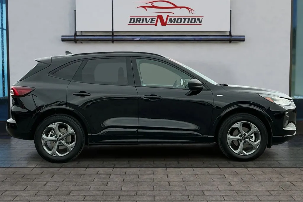 Photos of 2024 Ford Escape ST-Line Sport Utility 4D for sale in Rio Rancho, NM at Drive N-Motion Rio Rancho