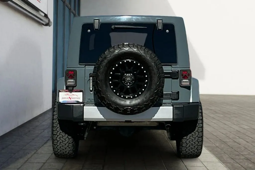 More photos of 2015 Jeep Wrangler Unlimited Sahara Sport Utility 4D at Drive N-Motion Rio Rancho, NM