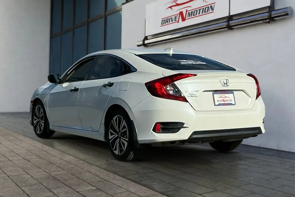 More photos of 2016 Honda Civic EX-T Sedan 4D at Drive N-Motion Rio Rancho, NM