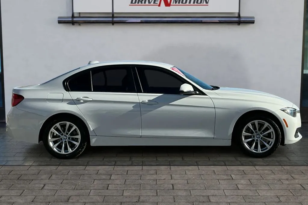 Another view of 2017 BMW 3 Series 320i Sedan 4D for sale in Rio Rancho, NM at Drive N-Motion Rio Rancho