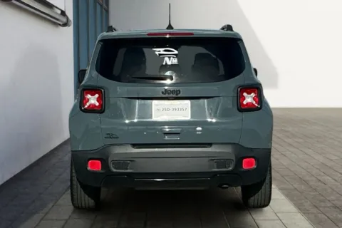 More photos of 2018 Jeep Renegade Altitude Sport Utility 4D at Drive N-Motion Rio Rancho, NM