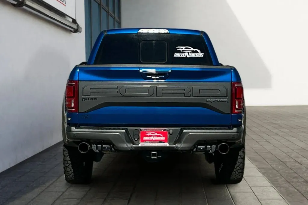 More photos of 2018 Ford F-150 SuperCrew Cab Raptor Pickup 4D 5 1/2 ft at Drive N-Motion Rio Rancho, NM