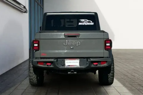 More photos of 2020 Jeep Gladiator Rubicon Pickup 4D 5 ft at Drive N-Motion Rio Rancho, NM