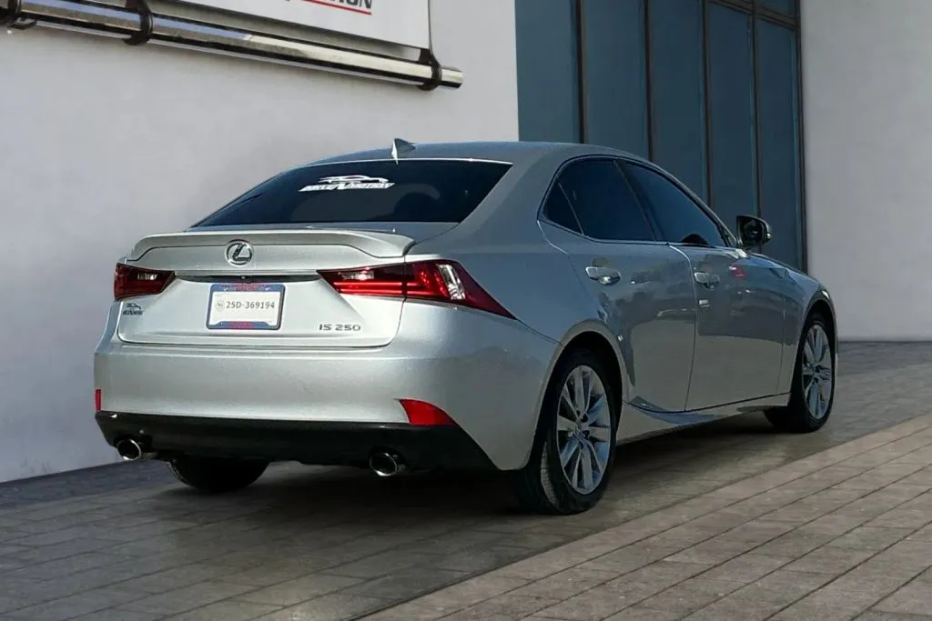 More photos of 2015 Lexus IS 250 Sedan 4D at Drive N-Motion Rio Rancho, NM