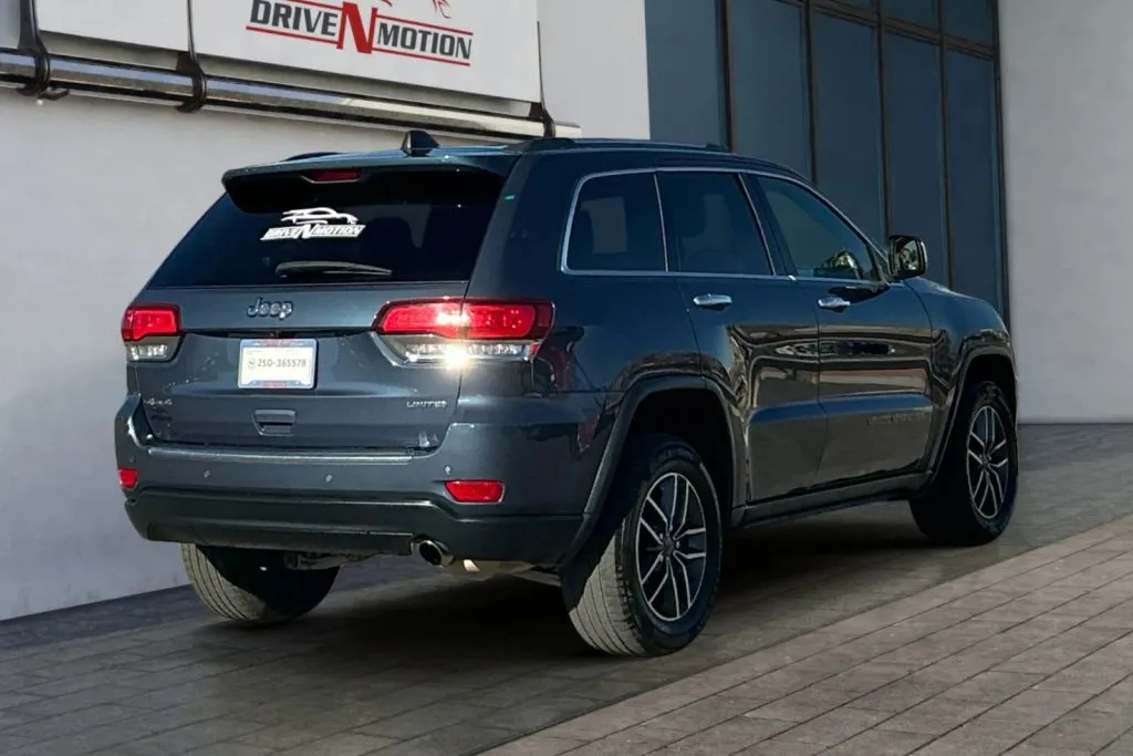 More photos of 2021 Jeep Grand Cherokee Limited Sport Utility 4D at Drive N-Motion Rio Rancho, NM