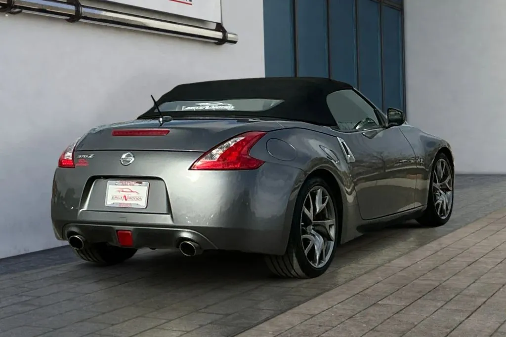 More photos of 2014 Nissan 370Z Touring Roadster 2D at Drive N-Motion Rio Rancho, NM